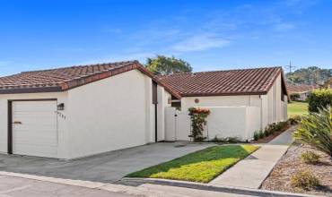 209 Summerside Lane, Encinitas, California 92024, 3 Bedrooms Bedrooms, ,2 BathroomsBathrooms,Residential Lease,Rent,209 Summerside Lane,NDP2409313