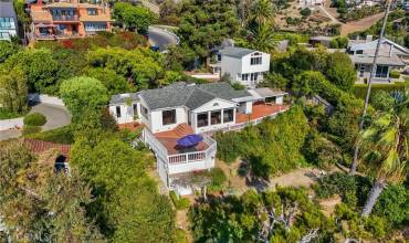 1177 Temple Hills, Laguna Beach, California 92651, 4 Bedrooms Bedrooms, ,3 BathroomsBathrooms,Residential Lease,Rent,1177 Temple Hills,LG24199492