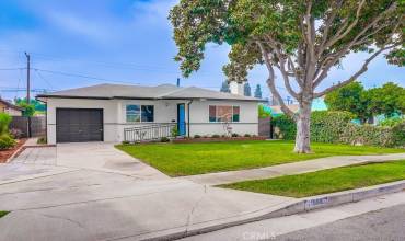 11868 209th Street, Lakewood, California 90715, 3 Bedrooms Bedrooms, ,2 BathroomsBathrooms,Residential,Buy,11868 209th Street,OC24210449