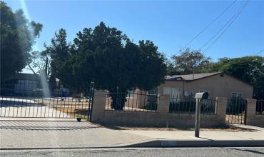 8636 Cypress Avenue, Fontana, California 92335, 4 Bedrooms Bedrooms, ,3 BathroomsBathrooms,Residential,Buy,8636 Cypress Avenue,TR24208003