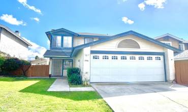 7976 Tinaja Ln, San Diego, California 92139, 3 Bedrooms Bedrooms, ,2 BathroomsBathrooms,Residential Lease,Rent,7976 Tinaja Ln,PTP2406467