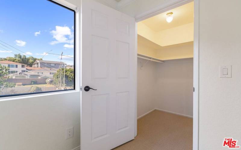 3rd Bedroom Walk-in Closet