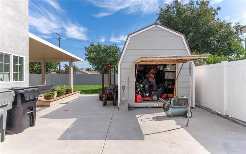 Storage shed