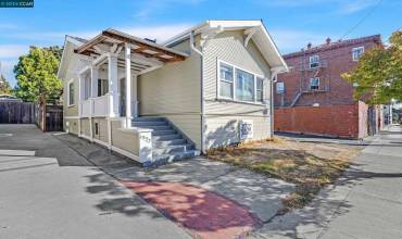 1933 Mcgee Ave, Berkeley, California 94703, 3 Bedrooms Bedrooms, ,2 BathroomsBathrooms,Residential,Buy,1933 Mcgee Ave,41075498