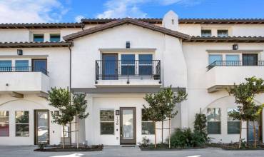 1734 Discovery Falls Dr 138, Chula Vista, California 91915, 3 Bedrooms Bedrooms, ,3 BathroomsBathrooms,Residential,Buy,1734 Discovery Falls Dr 138,240024713SD