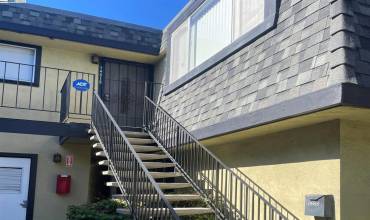 14015 Doolittle Drive, San Leandro, California 94577, 2 Bedrooms Bedrooms, ,2 BathroomsBathrooms,Residential,Buy,14015 Doolittle Drive,41076397