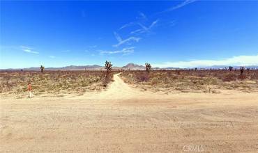 0 De Soto Street, Adelanto, California 92301, ,Land,Buy,0 De Soto Street,ND24204821