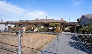 1451 W 21st Street, Merced, California 95340, 2 Bedrooms Bedrooms, ,1 BathroomBathrooms,Residential,Buy,1451 W 21st Street,MC24210882