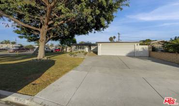 13968 Plume Drive, La Mirada, California 90638, 3 Bedrooms Bedrooms, ,2 BathroomsBathrooms,Residential,Buy,13968 Plume Drive,24451883