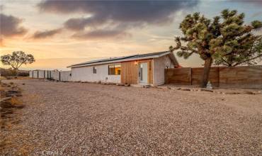 55924 Wood Drive, Yucca Valley, California 92284, 2 Bedrooms Bedrooms, ,1 BathroomBathrooms,Residential,Buy,55924 Wood Drive,JT24214696