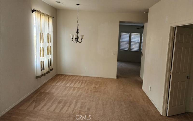 Spacious Living room with dining area