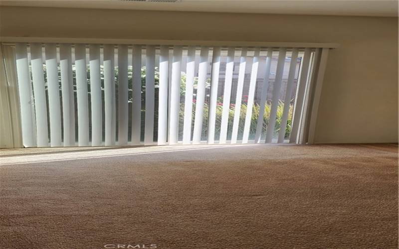 Bedroom near the laundry room