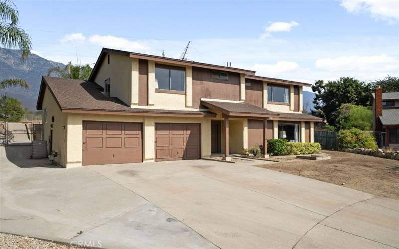 2 Car Garage and Huge Driveway