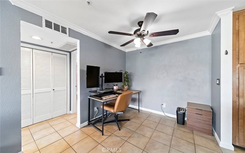 Dining area could also be used as an office space