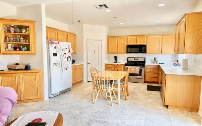 Large Open Kitchen!