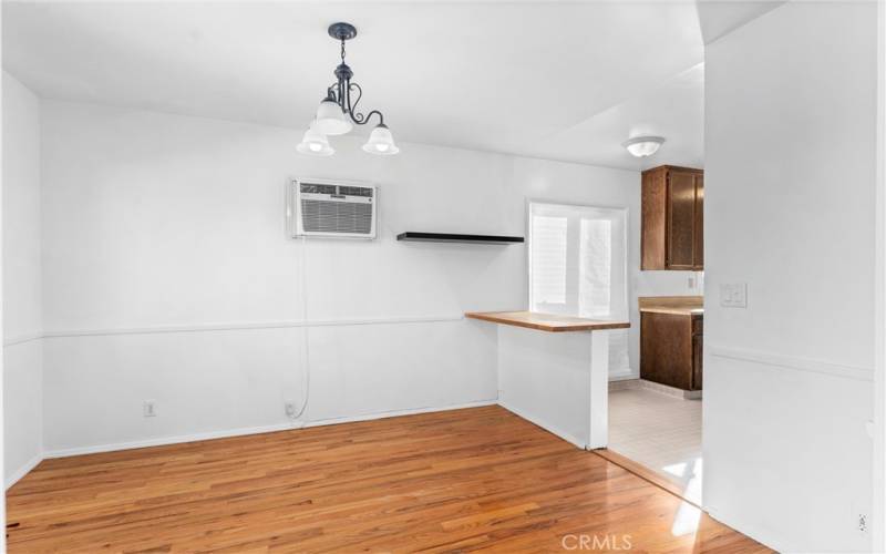 Breakfast nook off kitchen