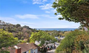 980 Meadowlark Lane, Laguna Beach, California 92651, 3 Bedrooms Bedrooms, ,2 BathroomsBathrooms,Residential Lease,Rent,980 Meadowlark Lane,LG24217183