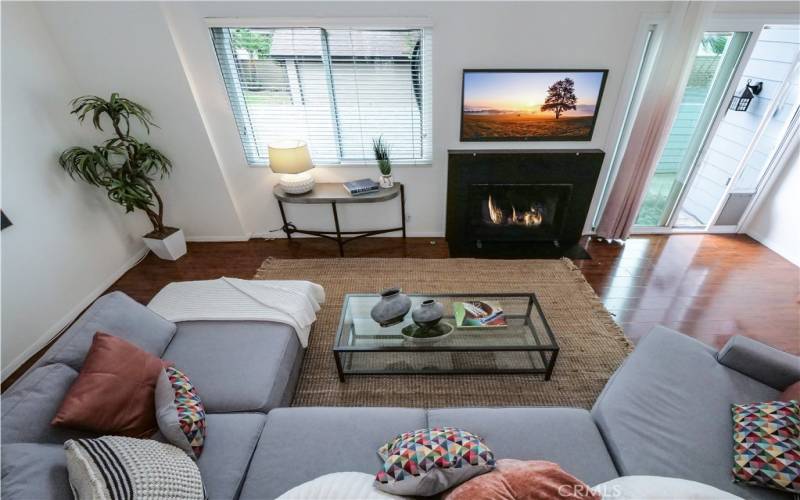 View from dining/kitchen area to livingroom