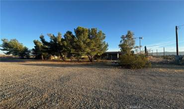 23839 Bear Valley Road, Apple Valley, California 92308, 4 Bedrooms Bedrooms, ,4 BathroomsBathrooms,Residential,Buy,23839 Bear Valley Road,HD24217175