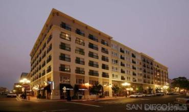 450 J St 7041, San Diego, California 92101, 1 Bedroom Bedrooms, ,1 BathroomBathrooms,Residential Lease,Rent,450 J St 7041,240024473SD