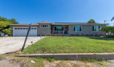 2751 Dennis Lane, Lemon Grove, California 91945, 4 Bedrooms Bedrooms, ,2 BathroomsBathrooms,Residential,Buy,2751 Dennis Lane,PTP2406481