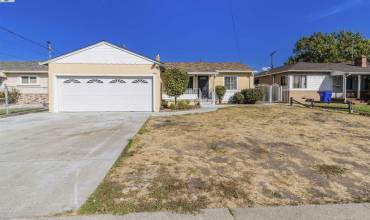 407 Lloyd Ave, San Leandro, California 94578, 3 Bedrooms Bedrooms, ,1 BathroomBathrooms,Residential,Buy,407 Lloyd Ave,41075954