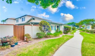 23414 Western Avenue A, Harbor City, California 90710, 3 Bedrooms Bedrooms, ,2 BathroomsBathrooms,Residential,Buy,23414 Western Avenue A,SB24216264