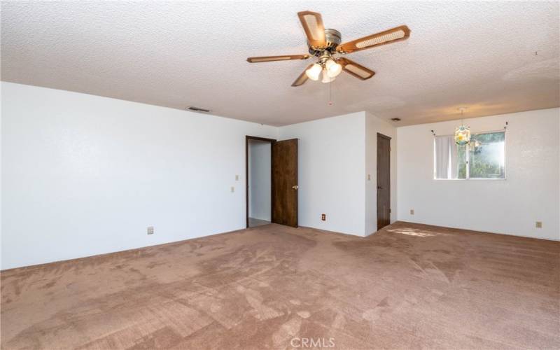 Master room with walk in closet