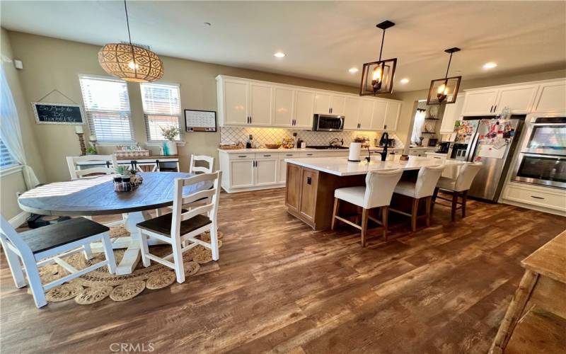 Kitchen Breakfast Nook