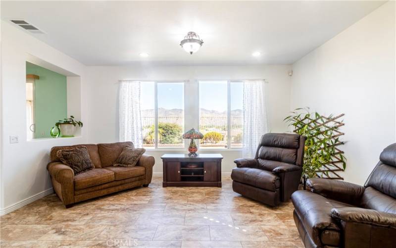 DINING ROOM AREA