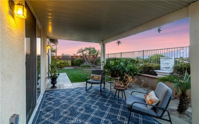 BACKYARD/COVERED PATIO