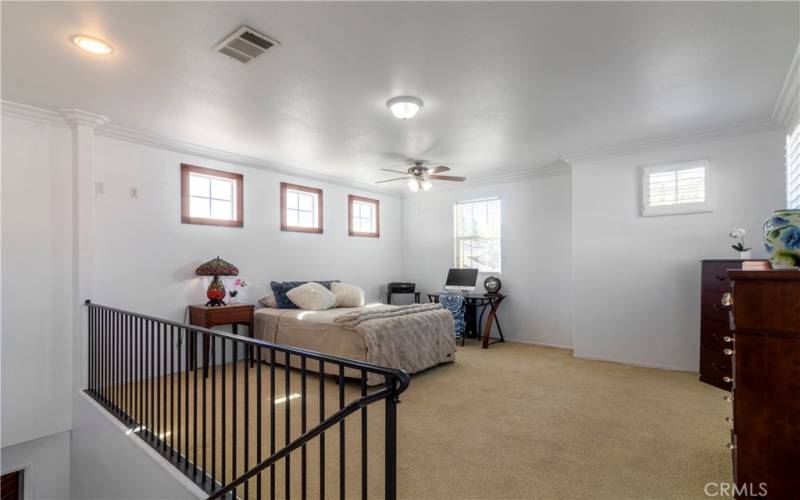 SECOND PRINCIPAL BEDROOM (LOFT) UPSTAIRS