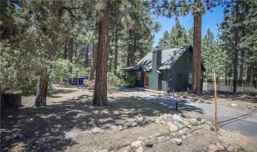 610 Eureka Drive, Big Bear Lake, California 92315, 2 Bedrooms Bedrooms, ,1 BathroomBathrooms,Residential,Buy,610 Eureka Drive,PW24214160