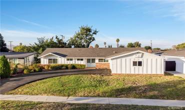 23805 Bessemer Street, Woodland Hills, California 91367, 3 Bedrooms Bedrooms, ,1 BathroomBathrooms,Residential,Buy,23805 Bessemer Street,SR24215210