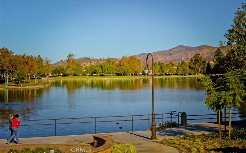 Rancho Santa Margarita lake