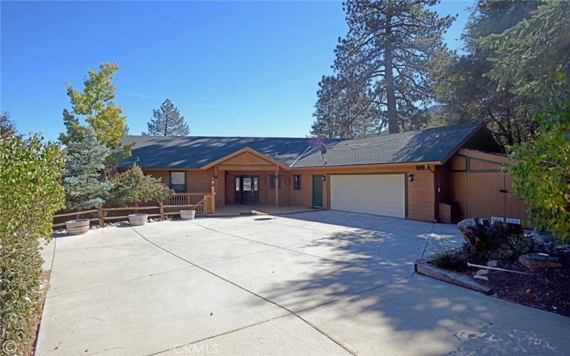 Entry W/ Concrete Driveway