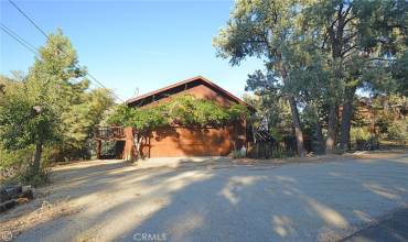 2428 Innsbruck Court, Pine Mountain Club, California 93222, 4 Bedrooms Bedrooms, ,2 BathroomsBathrooms,Residential,Buy,2428 Innsbruck Court,SR24186915