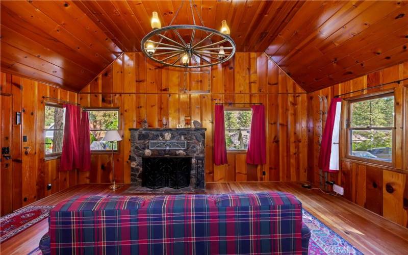 LIVING ROOM WITH FIREPLACE