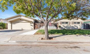 8417 Carmel Street, Gilroy, California 95020, 4 Bedrooms Bedrooms, ,2 BathroomsBathrooms,Residential,Buy,8417 Carmel Street,ML81983197