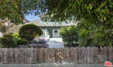 1075 Leighton Avenue, Los Angeles, California 90037, 3 Bedrooms Bedrooms, ,1 BathroomBathrooms,Residential Lease,Rent,1075 Leighton Avenue,24450262