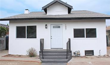 1647 W 53rd Street W, Los Angeles, California 90062, 4 Bedrooms Bedrooms, ,2 BathroomsBathrooms,Residential,Buy,1647 W 53rd Street W,RS24215563