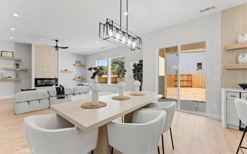 Model Home Staged

Dining Area