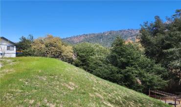 327 Davos Drive, Crestline, California 92325, ,Land,Buy,327 Davos Drive,RW24218110