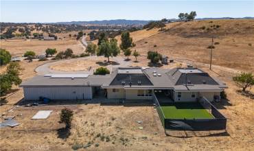 250 San Marcos Rd, Paso Robles, California 93446, 4 Bedrooms Bedrooms, ,3 BathroomsBathrooms,Residential,Buy,250 San Marcos Rd,SC24197379