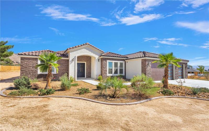 Desert Landscaped Front Yard