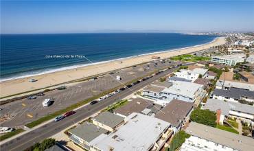 324 Paseo de la Playa B, Redondo Beach, California 90277, 2 Bedrooms Bedrooms, ,1 BathroomBathrooms,Residential Lease,Rent,324 Paseo de la Playa B,SB24217161