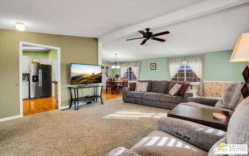 Living room to dining area