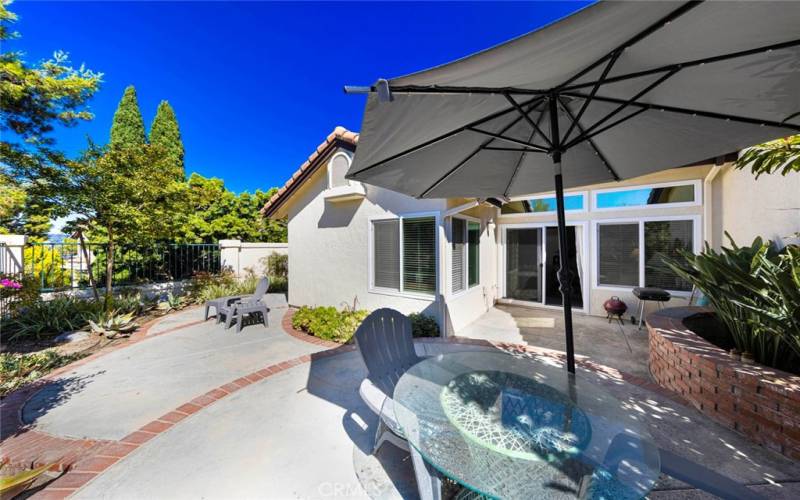 Outdoor Courtyard Patio