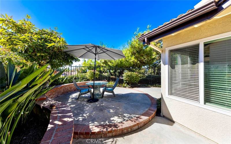 Outdoor Courtyard Patio