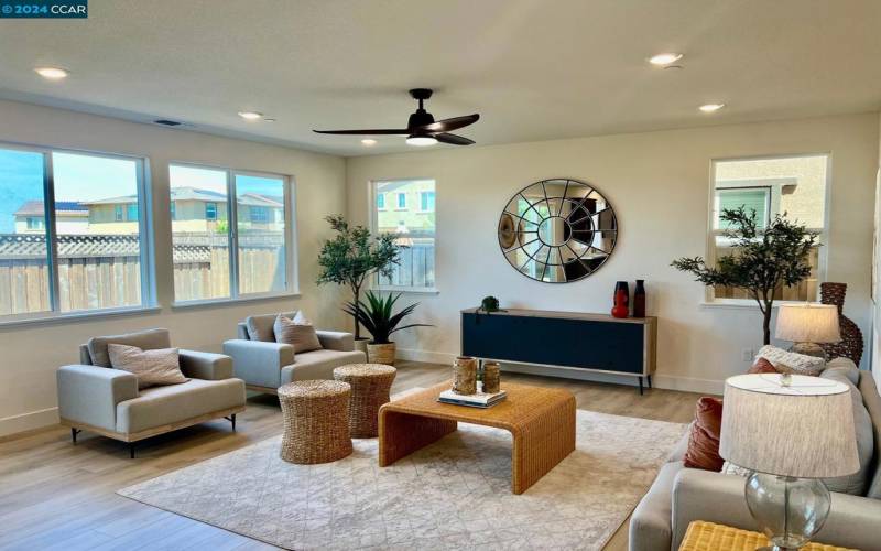 Show stopping Living room that opens to kitchen area